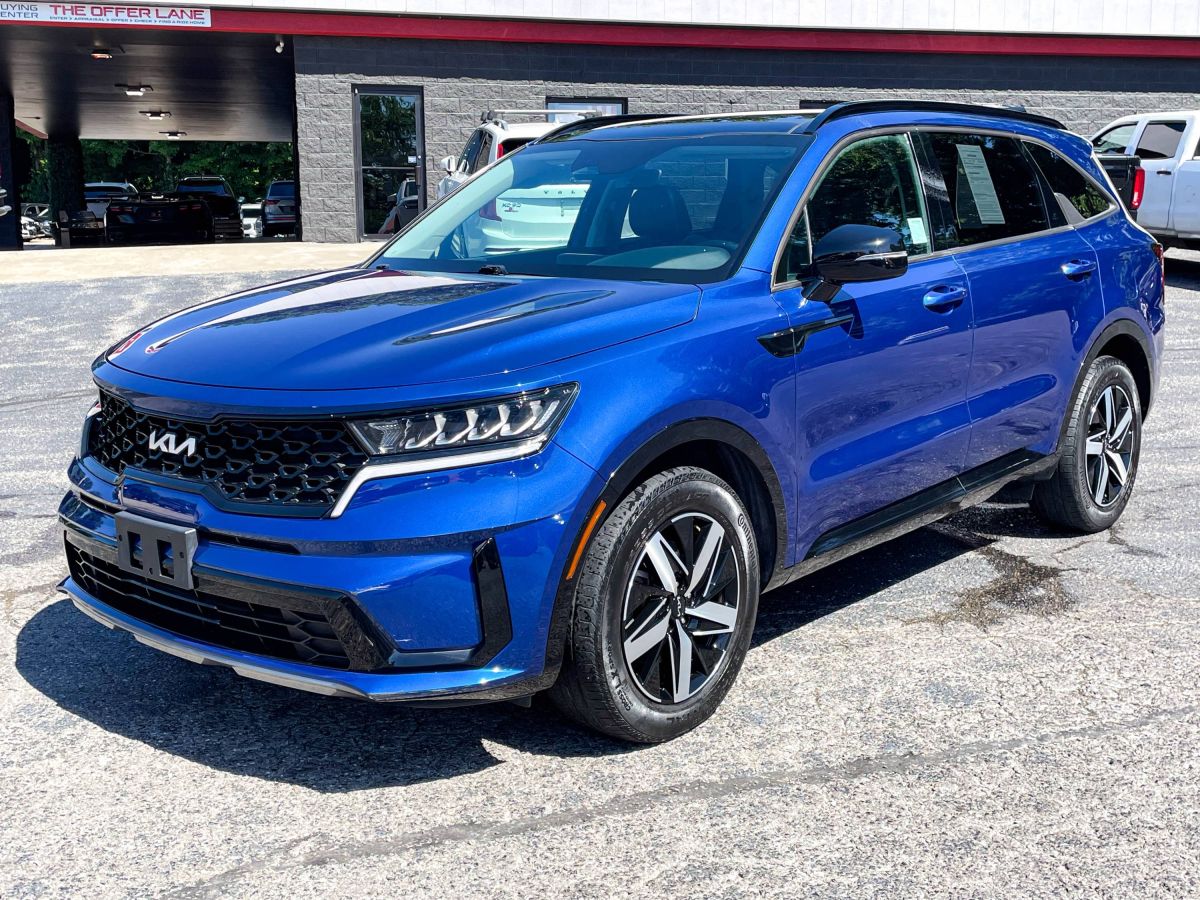 Blue 2023 Kia Sorento S FWD SUV / Crossover Front-Wheel Drive Automatic