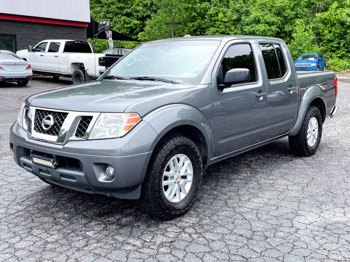 2017 Nissan Frontier 4.0 SV Crew Cab 4X2 AT SWB's photo