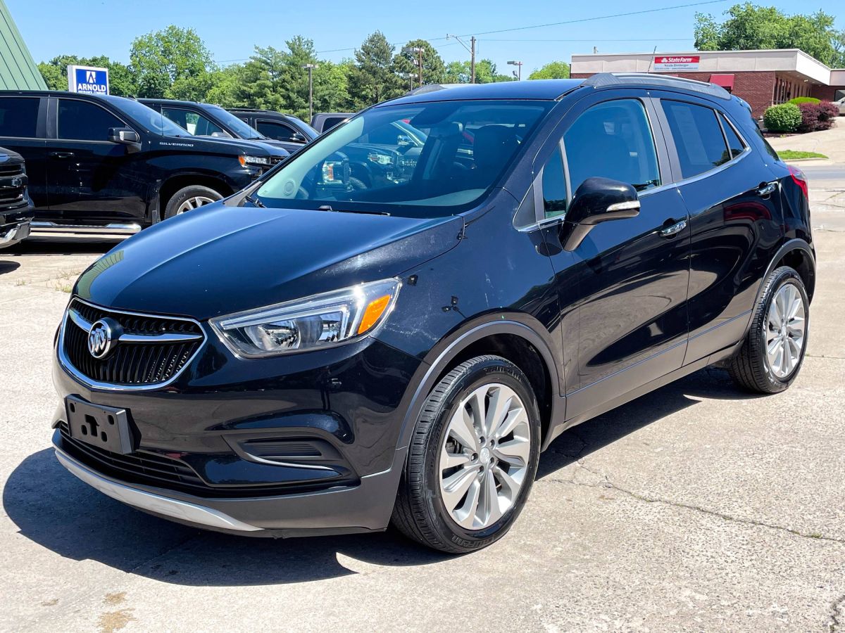 2017 Buick Encore Preferred's photo