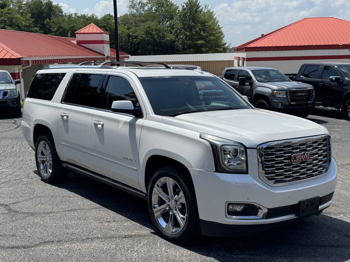 2019 GMC Yukon Denali AWD's photo